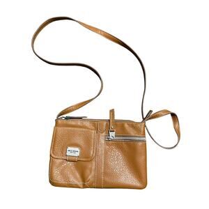 Relic Brand Pebbled Caramel Tan Organizer Crossbody Bag, Built In Card Slots